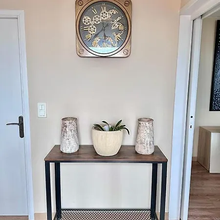 Elite Garden Suite, Parking, Bnbrickeys