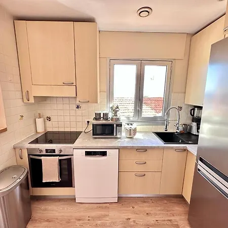 Elite Garden Suite, Parking, Bnbrickeys Cap-d’Ail
